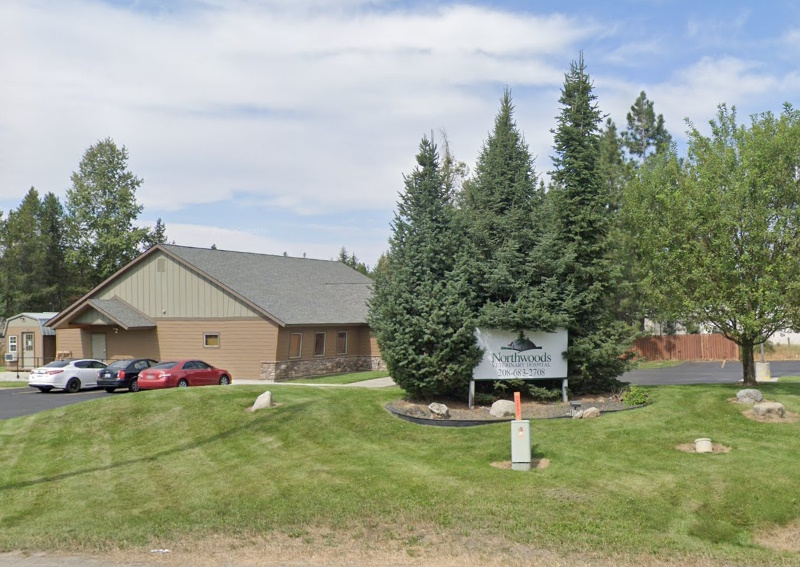 Carousel Slide 3: Northwoods Veterinary Hospital